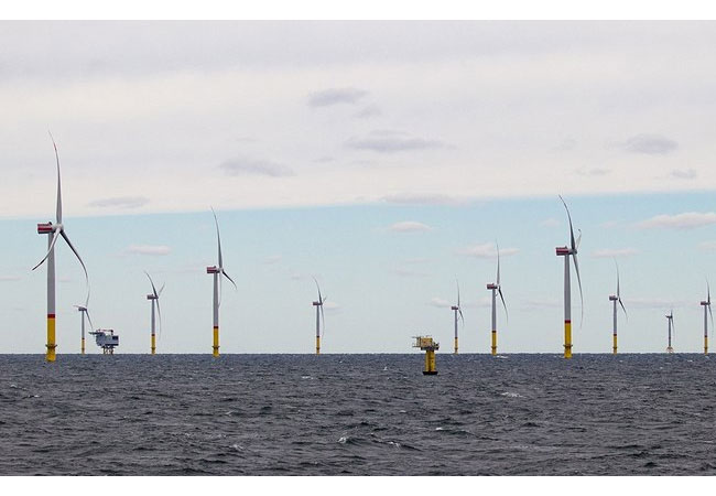 PB: Offshore-Windparks wie dieser in der Nordsee waren im Fokus der Forschung. / ©: UHH/Heinatz