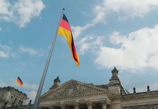 Videobild: DEM DEUTSCHEN VOLKE