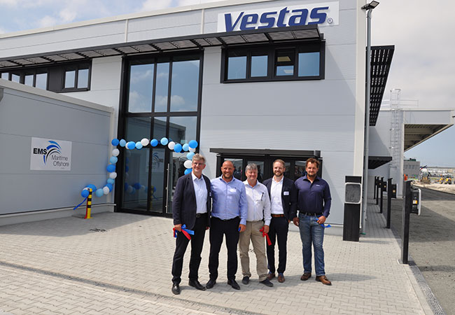 PB: left to right: Leon Kräusche, Francois van Leuuw and Eric Antoons, Marcel Diekmann, Lars Beckert
