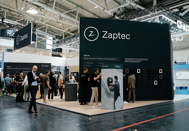 PB: Zaptec Messestand auf der Power2Drive / ©: Zaptec