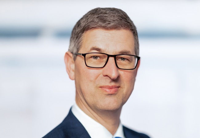 PB: Tilmann Galler ist globaler Kapitalmarktstratege für die deutschsprachigen Länder bei J.P. Morgan Asset Management. Als Teil des globalen "Market Insights"-Teams erstellt und analysiert er auf Basis von umfangreichem Research Informationen rund um die globalen Finanzmärkte und leitet Implikationen für Investmentstrategien ab. / ©: JPMorgan