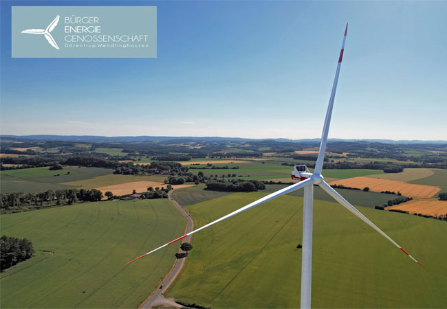 pressefoto: Ein Gemeinschaftsprojekt mit Vorbildcharakter: VSB und die B%C3%BCrgerenergiegenossenschaft D%C3%B6rentrup-Wendlinghausen sorgen f%C3%BCr mehr gr%C3%BCnen Strom im Kreis Lippe / %C2%A9: Paul Seeber/%C3%A7