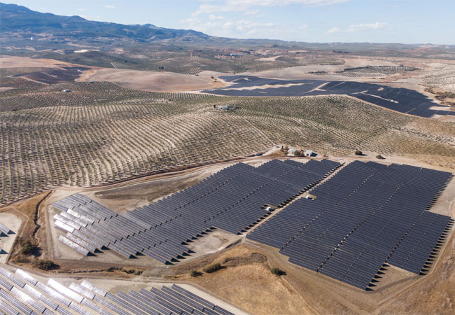 PB: Zukünftige Solarprojekte von Aquila Clean Energy in Südeuropa, ähnlich wie das abgebildete in Spanien, werden die innovative und effiziente Modultechnologie von Trina Solar nutzen. / ©: Aquila Clean Energy