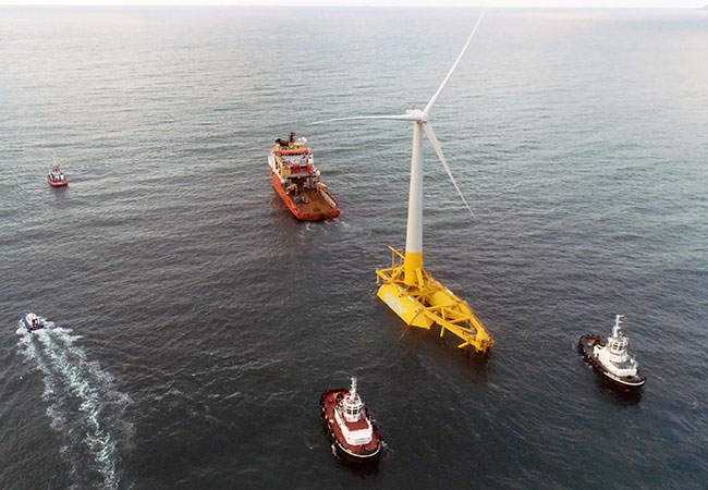 PB: Schwimmende 2-MW-Windplattform DemoSATH im offenen Meer