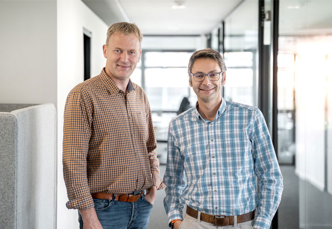 PB: Hauke Behrends und Severin Mielimonka übernehmen gemeinsam die Geschäftsführung der Deutschen Windtechnik GmbH & Co. KG / ©: Deutsche Windtechnik AG