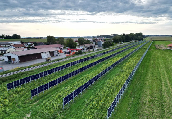 PB: Agri-PV-Park begegnet fehlender Netzkapazität mit bedarfsgerechtem Strom dank Speicher / ©: Energy2market GmbH
