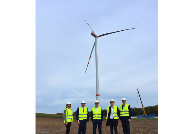 PB: v.l.n.r. Daniela Oberti, GD Stv. Reinhard Karl, Christoph Zurucker-Burda, Florian Hollndonner und Albert Waldhauser