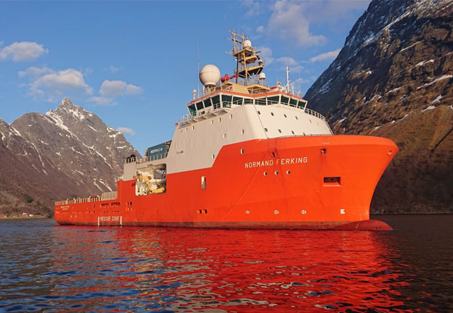 PB: Solstad Offshore ASA verlängert Charta-Verträge für drei Offshore-Schiffe