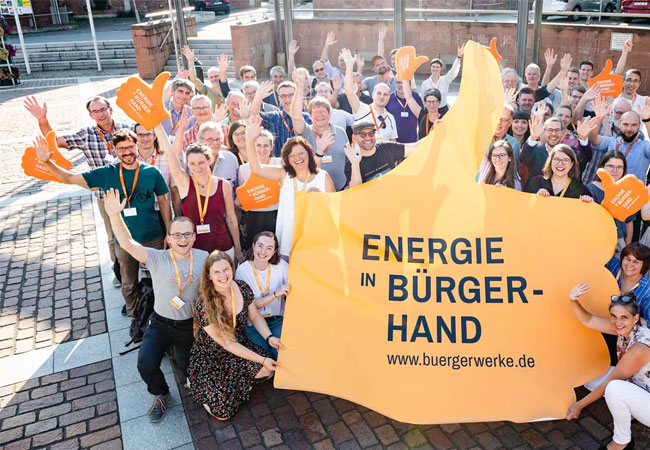 PB: Grund zum Jubeln: Bürgerwerke gewinnen Deutschen Nachhaltigkeitspreis
