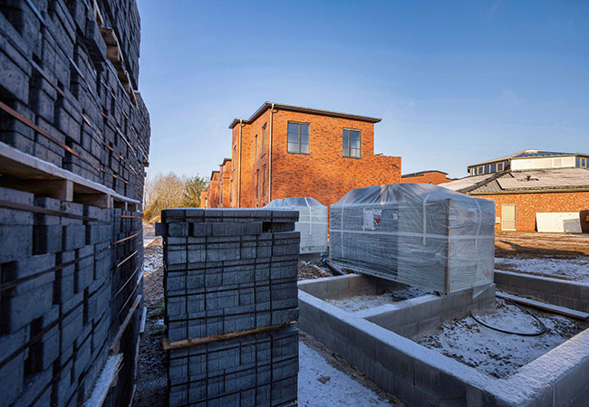PB: Gerade-angeliefert_Die-Waermepumpenanlage-von-EWE_c_-Reiner_Geue