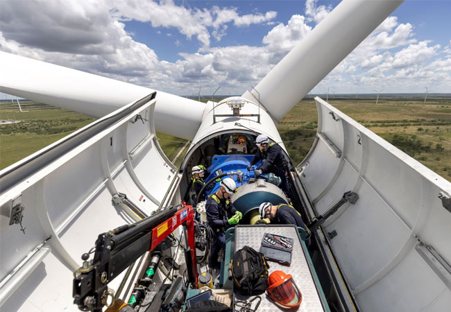 PB: Deutsche Windtechnik wird weiterhin für die Wartung der 61 Siemens WEA der Causeymire und Farr Windparks in Großbritannien verantwortlich sein - einschließlich der Großkomponenten. / ©: Deutsche Windtechnik AG