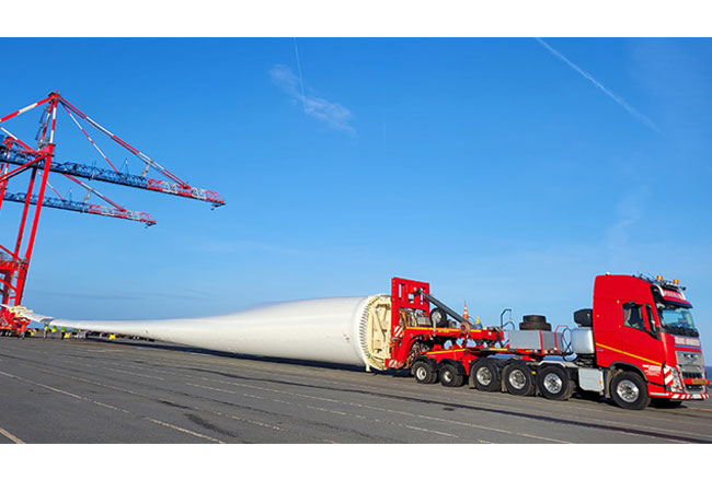 PB: Der erste E-175 Blatttransport wurde bereits zur Validierung des Transportkonzeptes genutzt. ‍