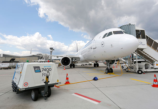 PB: Bodenstromversorgung Flughafen Frankfurt / ©: Fraport AG