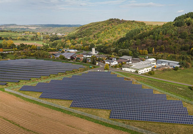 PB: PV Park Obereidenbach / c: naturstrom AG