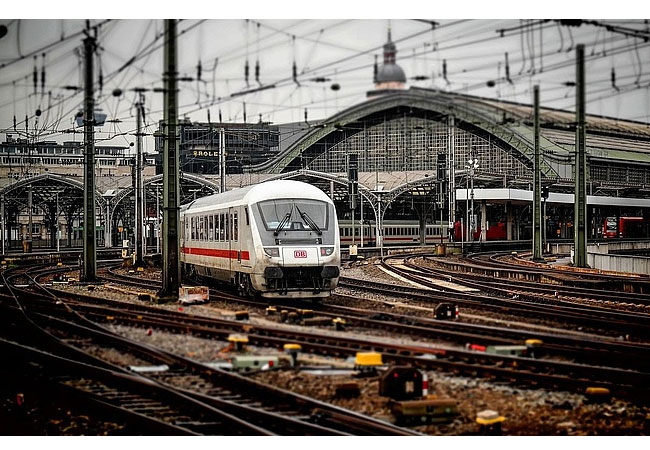 PB: Schieneninvestitionen: Breites Bündnis warnt vor Folgen von Kürzungen