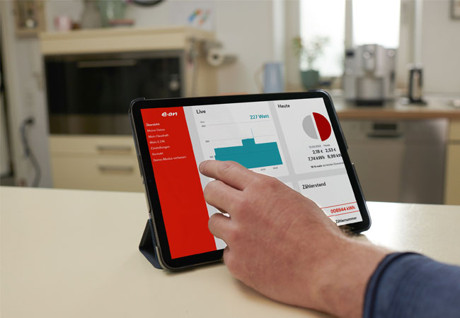 PB: Smart Control ®E.ON_Malte Braun / ©: E.ON
