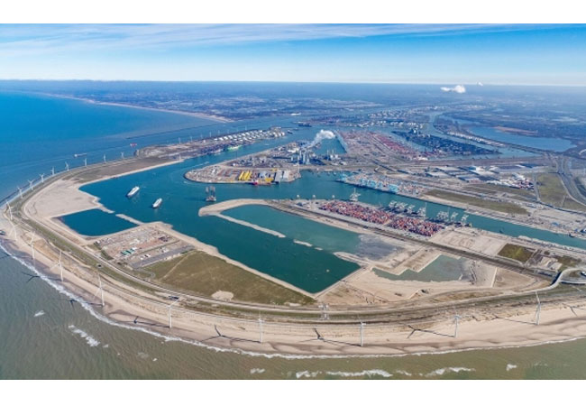 PB: ImageIndustrie- und Hafengebiet Maasvlakte am Hafen Rotterdam | Foto: Martens Multimedia