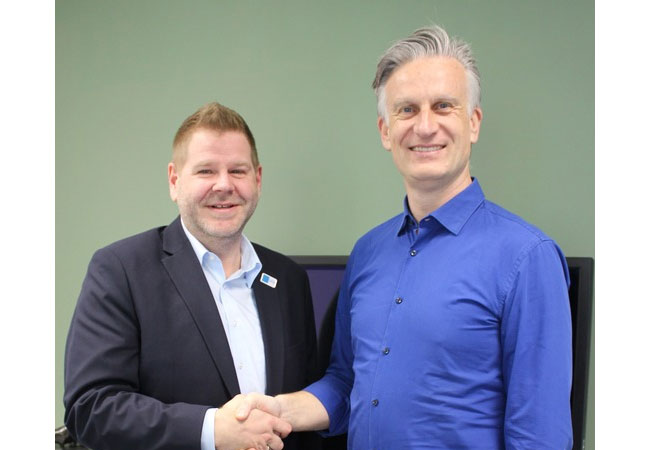 PB: Andreas Knödler, Vorstand Verein zur Förderung der Berufsbildung e. V. (VFB) und Dirk Abel, Geschäftsführer Institut Perspektive Handwerk (IPH)