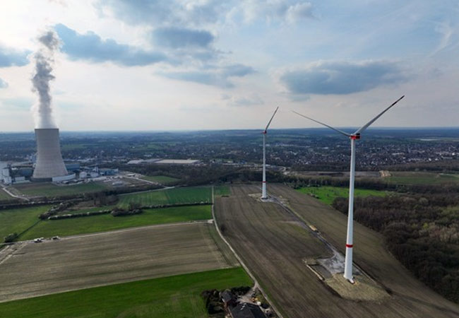 PB: Der Windpark Datteln steht für die klimafreundliche Energiegewinnung der Zukunft. (Foto: GP JOULE) 