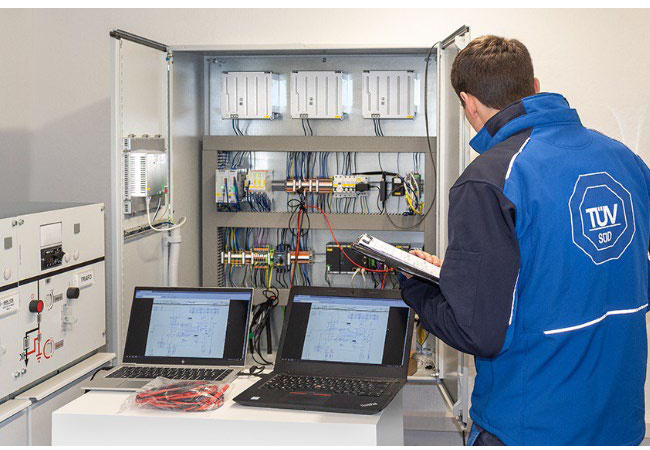 PB: TÜV SÜD prüft elektrische Schutzeinrichtungen an PV-Anlagen