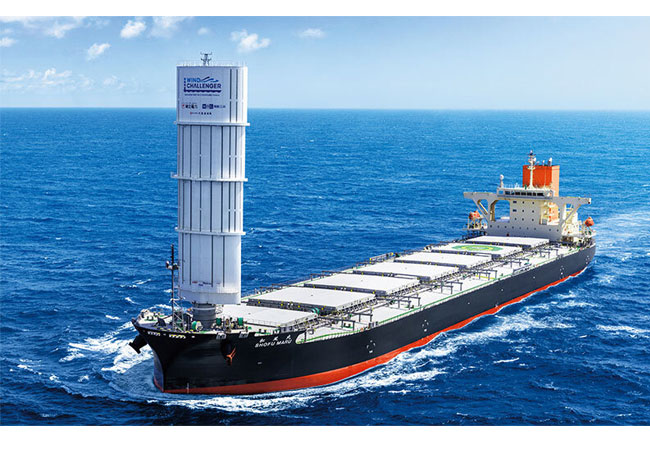 PB: The Shofu Maru, the first vessel equipped with the Wind Challenger, a hard sail system (delivered in October 2022) / Die Shofu Maru, das erste Schiff, das mit dem Wind Challenger, einem Hartsegelsystem, ausgestattet ist (ausgeliefert im Oktober 2022) / ©: Mitsui O.S.K.Lines
