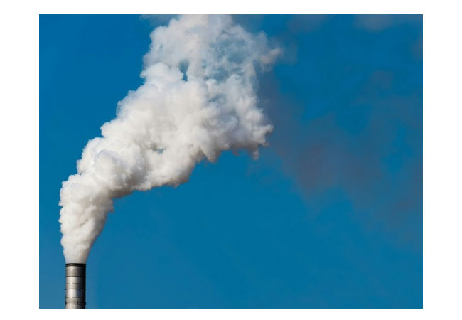 PB: CO2, das zum Beispiel in der Industrie entsteht, wird aus Abgasen getrennt, verflüssigt und eingelagert. Ein Forschungsteam unter Beteiligung der Hochschule für Wirtschaft und Recht Berlin legt Studie zu mehr Akzeptanz der unterirdischen Speicherung von Kohlendioxid vor. Foto: Pawel Czerwinski auf Unsplash 