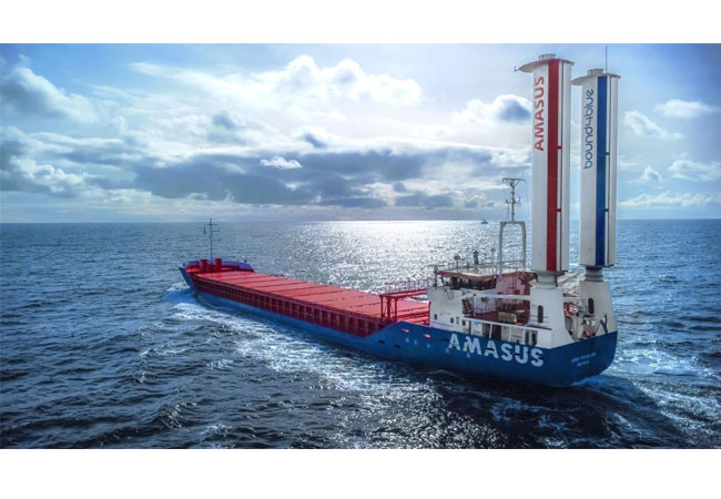 PB: Erstes Frachtschiff mit windunterstütztem Antrieb auf der SMM mit bound4blue