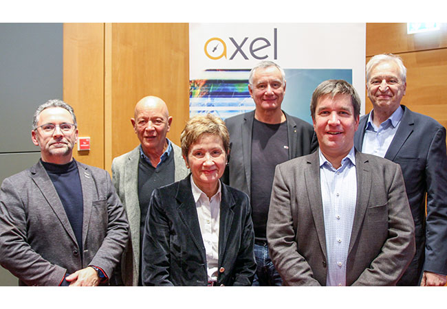PB: Der aktuelle Vorstand des Energienetzwerks fokus.energie e.V. (v.l.): Prof. Dr. Jens Tübke, Vorsitzender Dr.-Ing. Hans Hubschneider, Brigitte Dorwarth-Walter, Stellvertretender Vorsitzender Dr.-Ing. Christoph Schlenzig, Dr. Mathias Weis und Jochen Ehlgötz / ©: fokus.energie