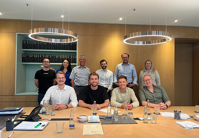 PB: Bekannte sowie neue Investoren für die nächste Finanzierungsrunde: Enpulse Ventures GmbH (eine Tochter von EnBW Innovation), Salzburg AG, Stadtwerke Herne AG, capacura GmbH und der Business Angel Erich Wex