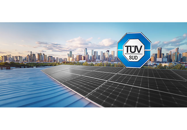 PB: Sicher und geprüft: Warum TÜV-Zertifizierung bei Solaranlagen wichtig ist / ©: EPP Solar GmbH