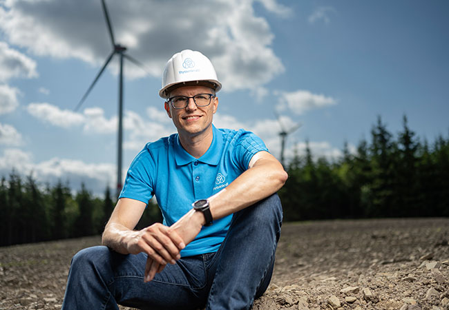 PB: Freut sich, einen Beitrag für den Klimaschutz im Industrieumfeld geleistet zu haben: Jörg Esken, Account Manager bei Rothe Erde. / ©: thyssenkrupp - Rothe Erde