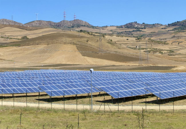 PB: DRI erwirbt Solar-Portfolio (166 MWp) in Italien / ©: Capcora