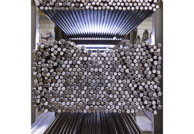 PB: Die Swiss Steel Group stellt mit ETG®25 einen hochfesten Kaltstauchstahl, der neue Maßstäbe in der Fertigung setzt