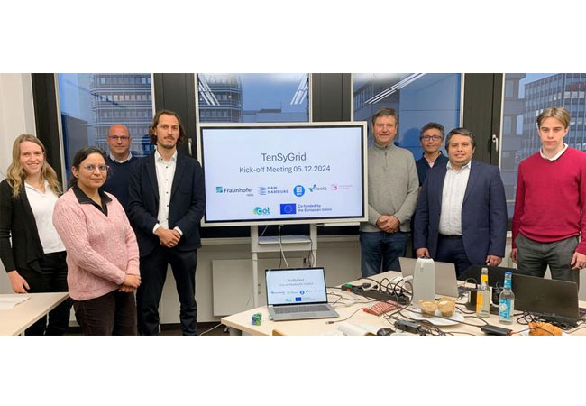 PB: Das Projekt-Konsortium beim Kick-off-Meeting im Dezember 2024 in Hamburg / ©: Fraunhofer IWES