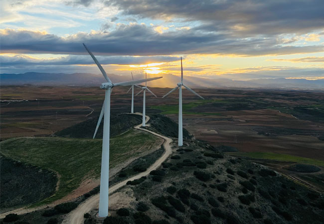 PB: RWE hat mit dem Repowering des Windparks Muel in der Region Aragón nahe Saragossa begonnen / c: RWE