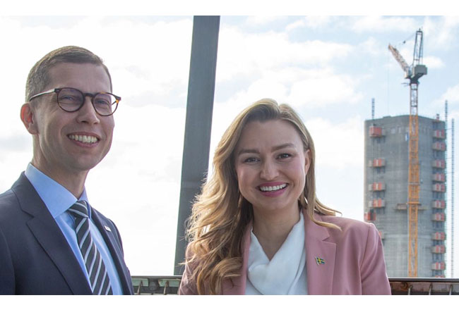 PB: Der Turm wurde von Ebba Busch, Schwedens Ministerin für Energie, Wirtschaft und Industrie und stellvertretende Premierministerin, im Rahmen einer Zeremonie im Hochspannungswerk in Karlskrona offiziell benannt. / ©: NKT