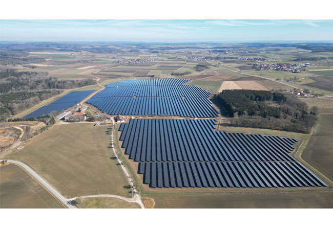 PB: Solarpark-Amerdingen / Quelle: MaxSolar GmbH