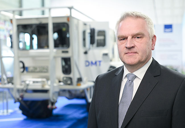 PB: Dr. Maik Tiedemann, CEO DMT-GmbH & Co
