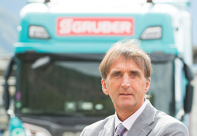 PB: Marcello Corazzola, Geschäftsführer von Gruber Logistics, sieht im Berco-Projekt ein tolles Beispiel wie das Serviceangebot des Dienstleisters in der Kontraktlogistik auch südlich der Alpen an Profil gewinnt. / ©: Gruber Logistics