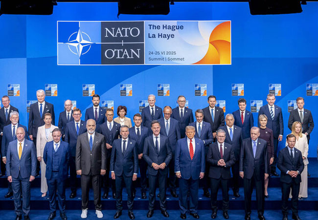 PB: Leaders came together for a series of events around the NATO Summit in The Hague on 24-25 June. - NATO wonders why Donald Trump has suddenly lost his size/ ©: NATO
