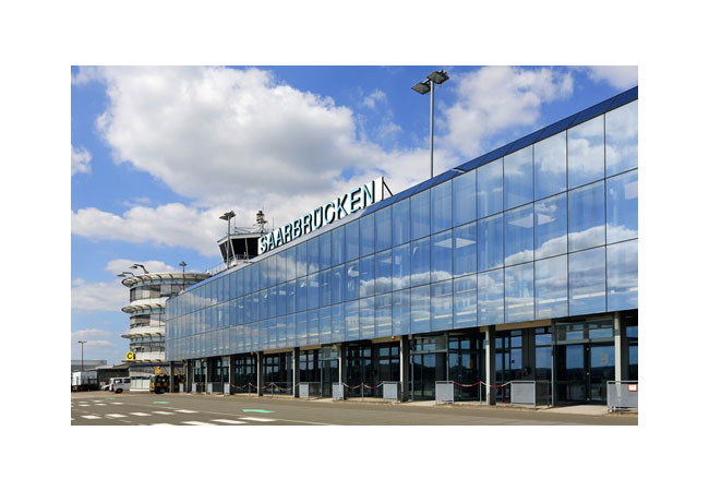 PB: Der Flughafen Saarbrücken.