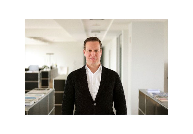 PB: Über den Autor: Axel Brosey, CFA, CESGA, verantwortet als Senior Fund Manager in der LAIQON-Gruppe den Aktienfonds LF – Green Dividend World, mit dem er eine möglichst gleichmäßige Wertsteigerung anstrebt. Dabei stehen globale Investitionen in fundamental ausgewählte, nachhaltige und dividendenstarke Unternehmen im Fokus. (Foto: LAIQON AG)