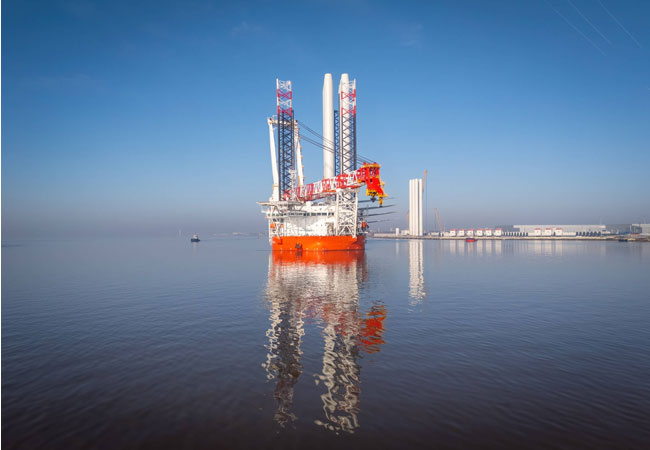 PB: Cadeler erhält Vestas-Auftrag im Wert von 120 Millionen Euro für neu erworbenes Offshore-Windkraft- und Wartungsschiff / ©: Cadeler
