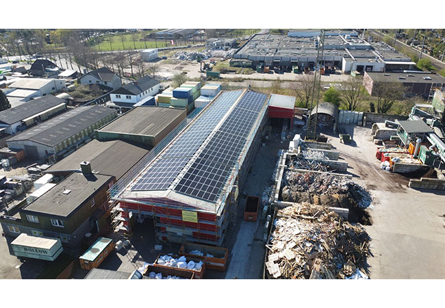 PB: Die Jan Heitmann GmbH, Betreiberin einer großen Sortieranlage für Gewerbeabfälle, hat die hohen Energiekosten durch die Umstellung auf Solarenergie zum Eigenverbrauch deutlich gesenkt.