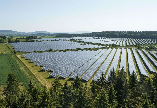PB: In Langenenslingen (Landkreis Biberach) hat die EnBW den größten Solarpark Baden-Württembergs feierlich eröffnet. / ©: EnBW Energie Baden-Württemberg AG