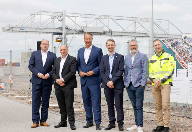 PM: Rolls-Royce und duisport eröffnen CO2-neutrales, autarkes Energiesystem für neues Hafenterminal