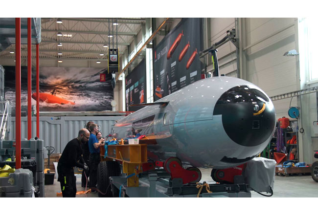 PB: HUGIN Endurance enables long-range, unsupervised shore-to-shore operations and can be equipped with a variety of sensors tailored for mission capabilities and situational awareness.