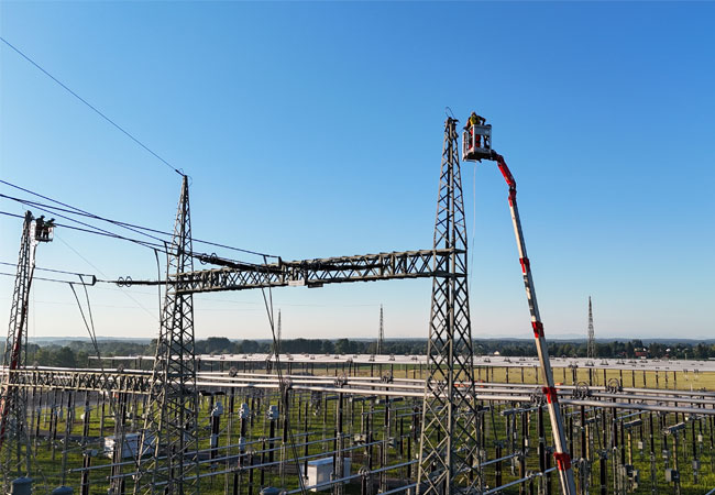 PB: EQOS Energie erneuert Umspannwerk in Ottenhofen für den Übertragungsnetzbetreiber TenneT Germany / ©: EQOS Energie 