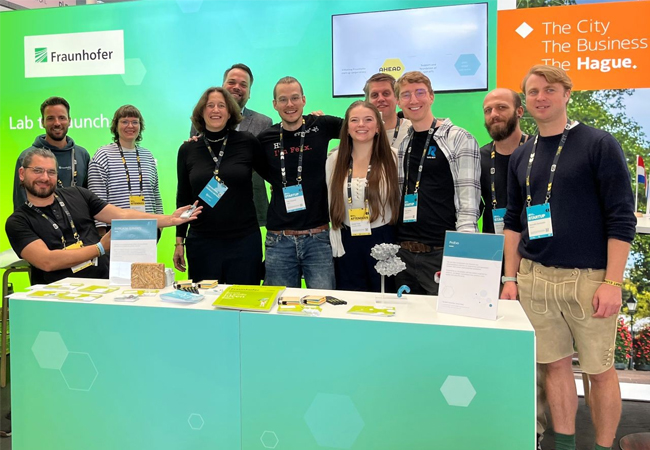 PB: ©: Fraunhofer / Das Team von Fraunhofer Venture und AHEAD unterstützt Start-ups von der Idee bis zum Exit.