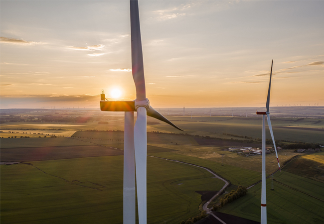 PB: Die UKA-Gruppe kann dank erfolgreicher Gebote bei der Ausschreibung für Windenergie an Land im August 2025 Windenergieanlagen mit mehr als 700 Megawatt in Betrieb zu nehmen. / ©: Flightseeing